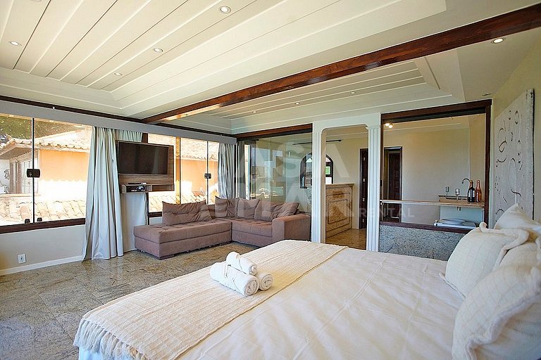 Villa Sofia’s on the beach com nove suítes, localizada em Bú