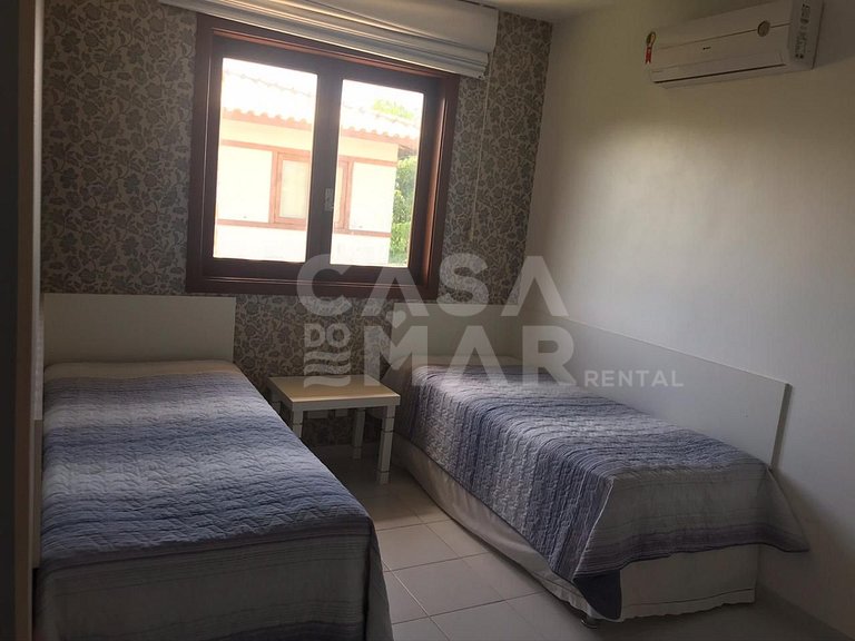 Linda casa, de alto padrão, localizado no Condomínio Casas d