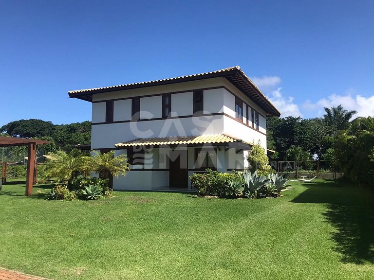 Linda casa, de alto padrão, localizado no Condomínio Casas d