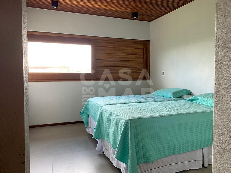 Sensacional Villa, com quatro suítes, localizada no Condomín