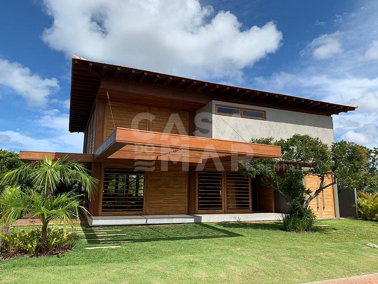 Sensacional Villa, com quatro suítes, localizada no Condomín