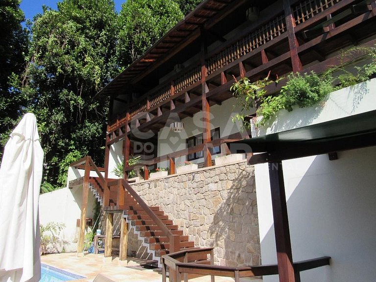 Linda casa com vista panorâmica em São Conrado - RJ.