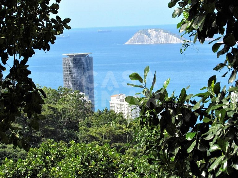 Linda casa com vista panorâmica em São Conrado - RJ.