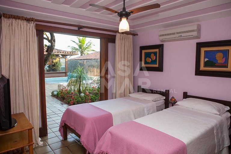 Beautiful house with stunning views of the calm waters of th