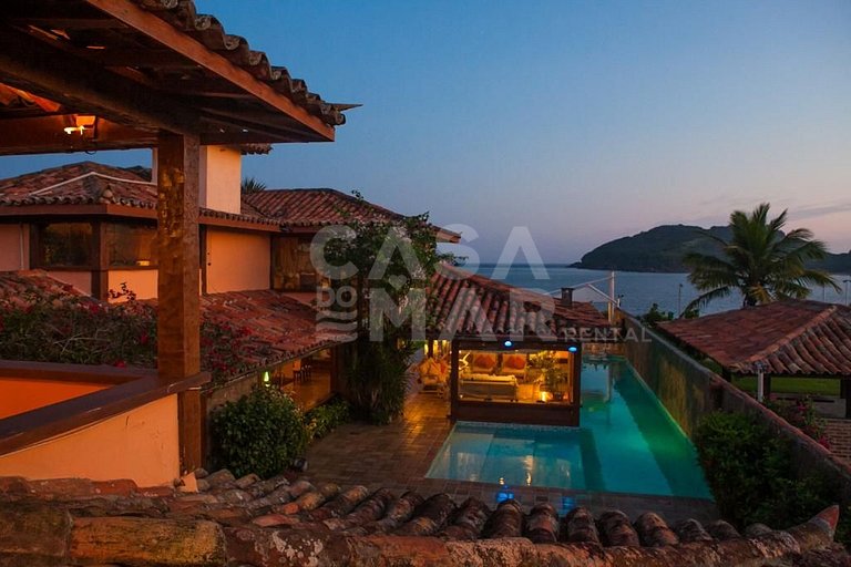 Beautiful house with stunning views of the calm waters of th