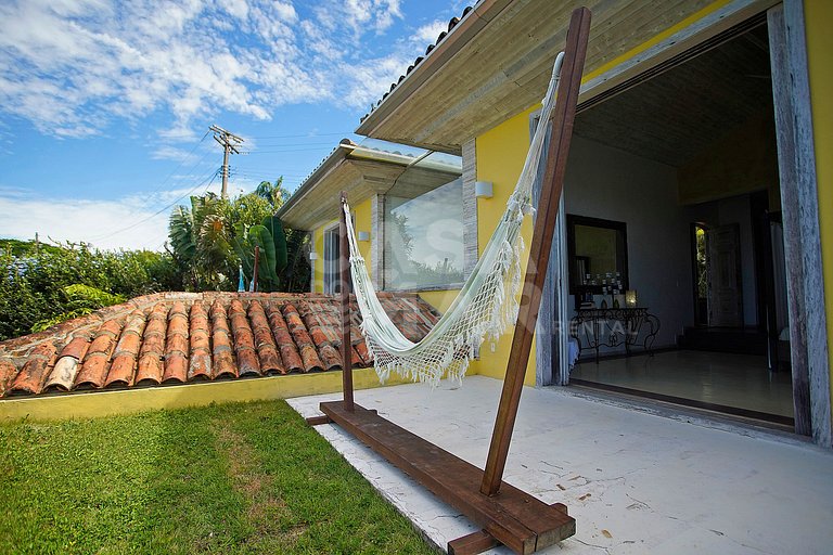 Espetacular mansão com seis suítes, com vista panorâmica par