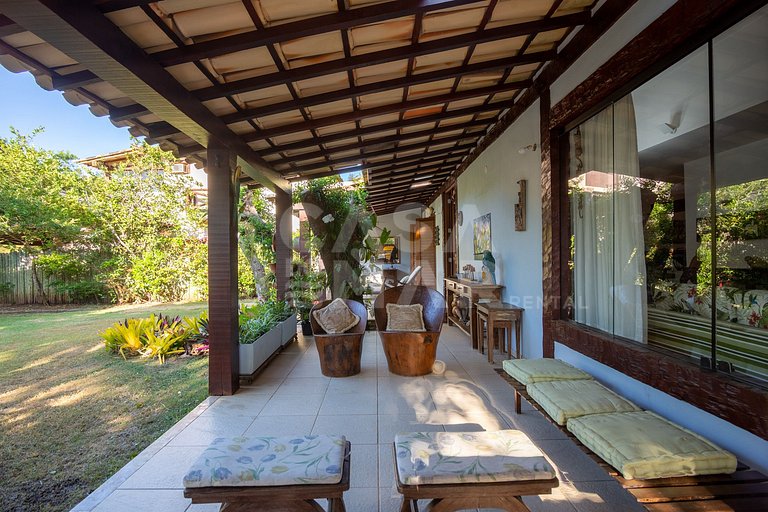 Beautiful house, with 4 suites, located in Manguinhos in Con