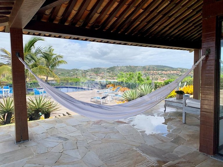 Beautiful house with five suites, with privacy and magnifice