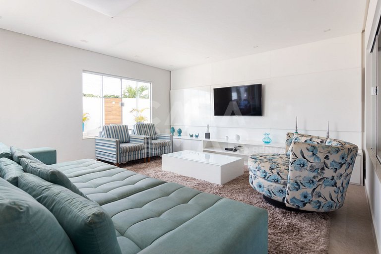 Exceptional house in Geribá, consisting of nine rooms, seven