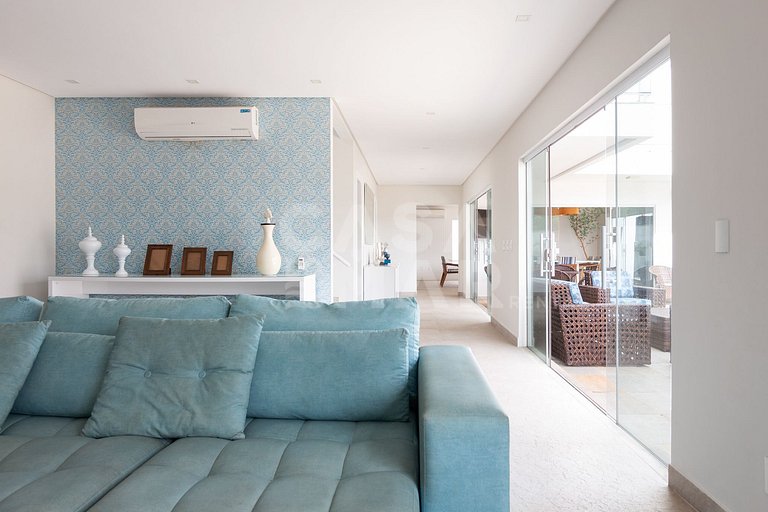 Exceptional house in Geribá, consisting of nine rooms, seven
