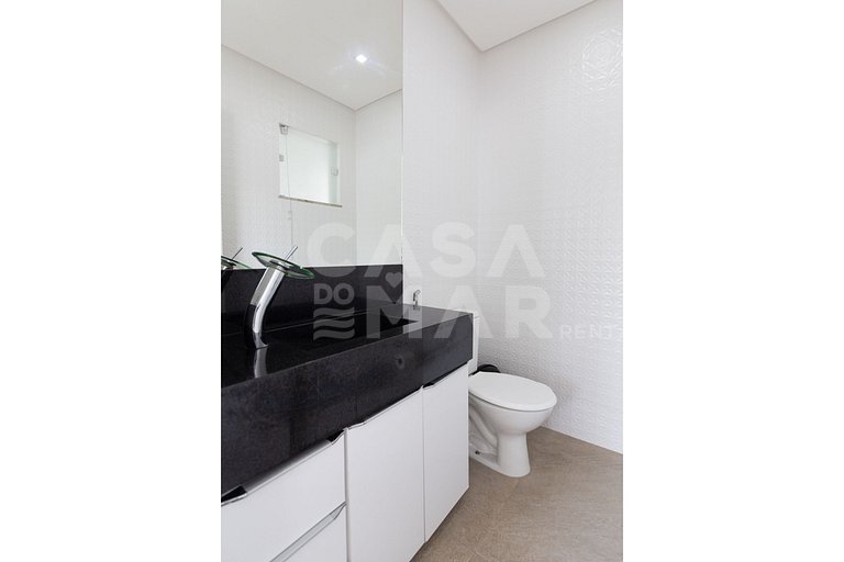 Excepcional casa em Geribá, composta de nove quartos, sendo