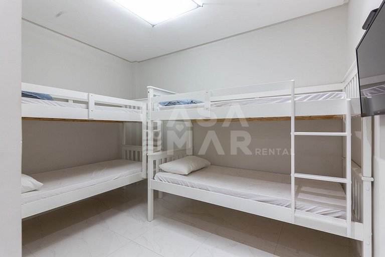 Excepcional casa em Geribá, composta de nove quartos, sendo