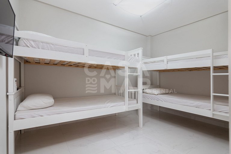 Excepcional casa em Geribá, composta de nove quartos, sendo