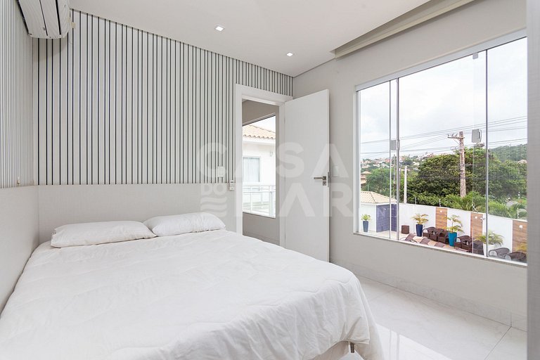 Excepcional casa em Geribá, composta de nove quartos, sendo