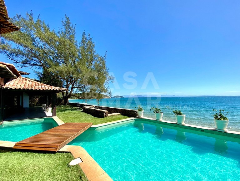 Beautiful House in Praia do Canto, Pé na Areia