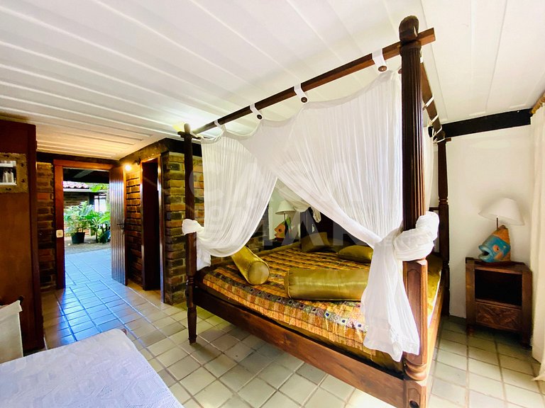 Beautiful House Pé na Areia da Praia de Geribá, with four su