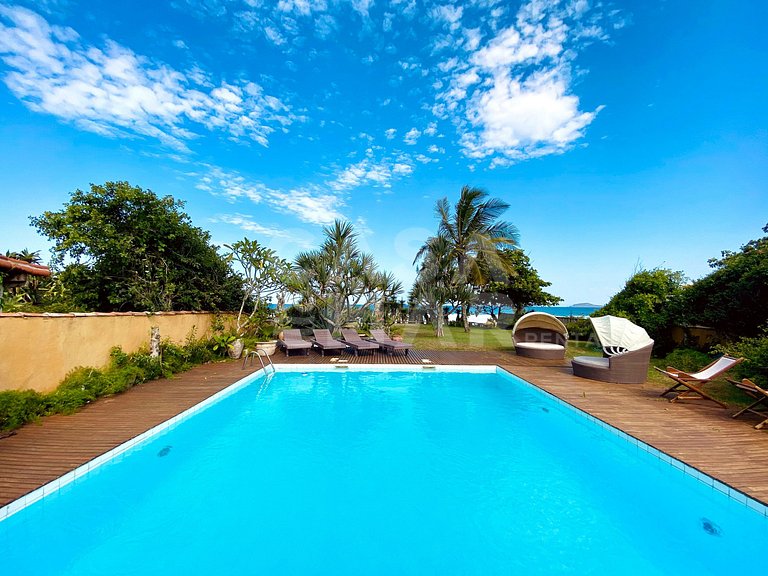Casa em Geribá pé na areia, salão de jogos e espaço lounge.