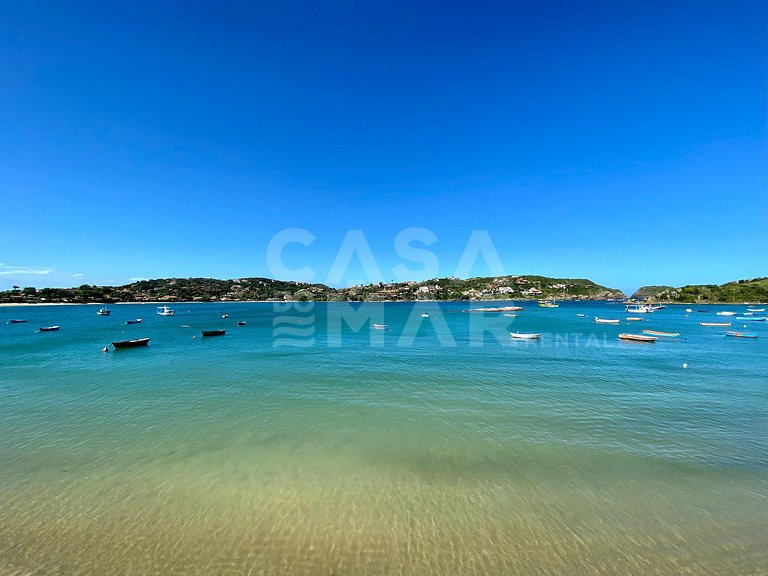 Fantástica residência na Praia da Ferradura, pé na areia!