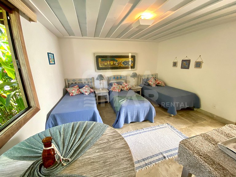 Uma casa incomparável com 6 suítes na Ferradura