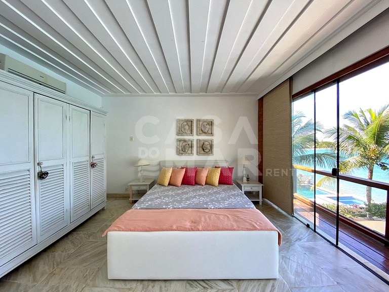 An incomparable house with 6 suites in Ferradura