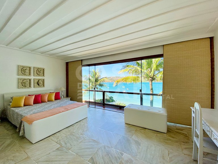 Uma casa incomparável com 6 suítes na Ferradura