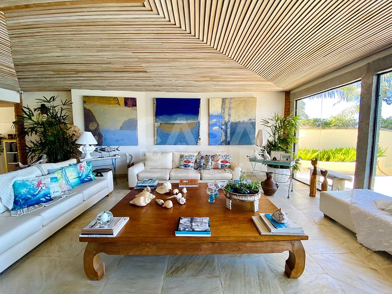 Uma casa incomparável com 6 suítes na Ferradura