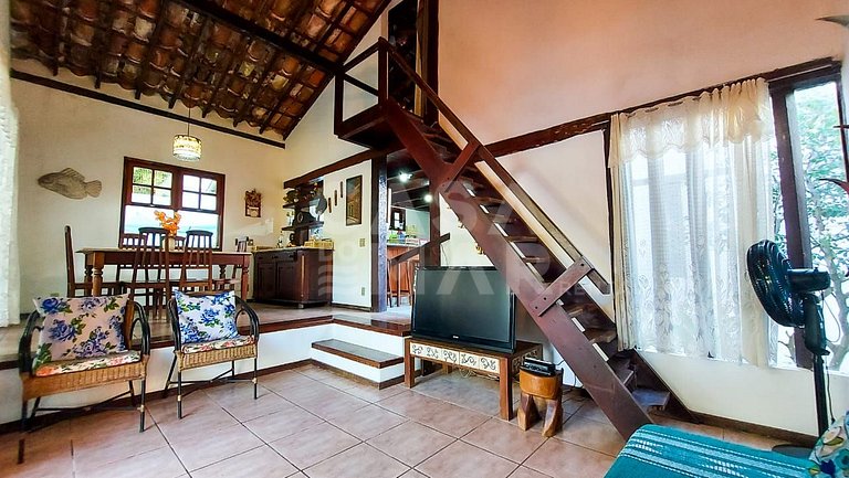 Linda casa em Geribá, 50 metros da praia