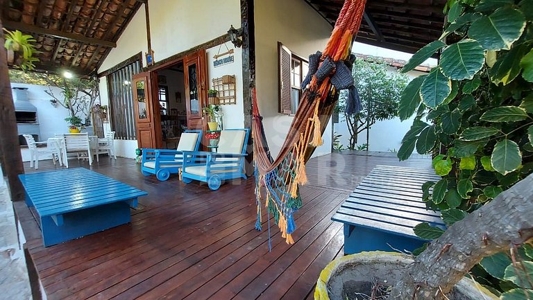 Linda casa em Geribá, 50 metros da praia