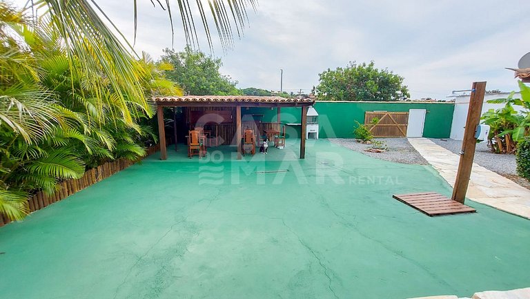 Exceptional house with 8 suites in Ferradura, 30 meters from