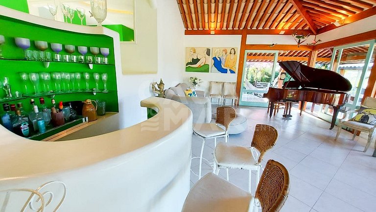 BEAUTIFUL CONDOMINIUM HOUSE WITH A PRIVILEGED VIEW TO FERRAD