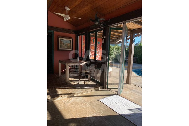 EXCELLENT CONDOMINIUM HOUSE IN MANGUINHOS, PRIVATE POOL AND