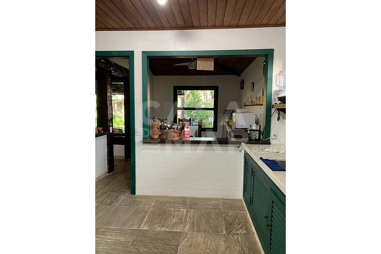 EXCELLENT CONDOMINIUM HOUSE IN MANGUINHOS, PRIVATE POOL AND
