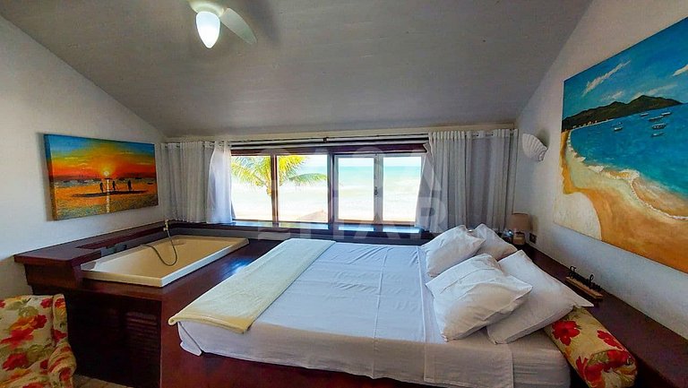 Linda casa com cinco suítes, pé na areia em Geribá.