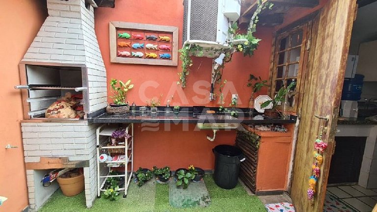 Uma casa charmosa, em condomínio pé na areia, Praia Rasa.