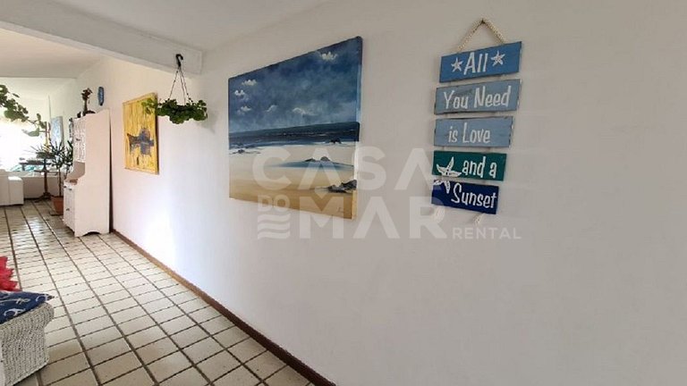 Uma casa charmosa, em condomínio pé na areia, Praia Rasa.