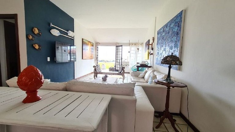 Uma casa charmosa, em condomínio pé na areia, Praia Rasa.