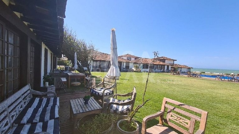 A charming house, in condominium standing on the sand, Praia