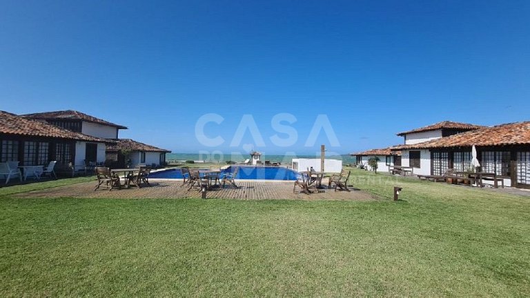 A charming house, in condominium standing on the sand, Praia
