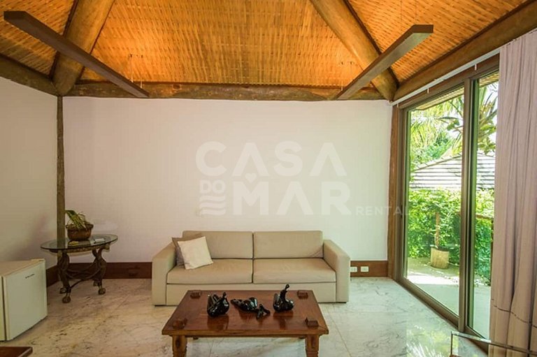 Uma ilha excepcional com sete suítes, píer, sala de cinema