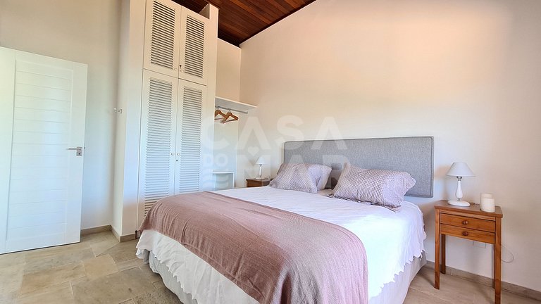 Uma casa maravilhosa e com a vista mais incrível na praia da