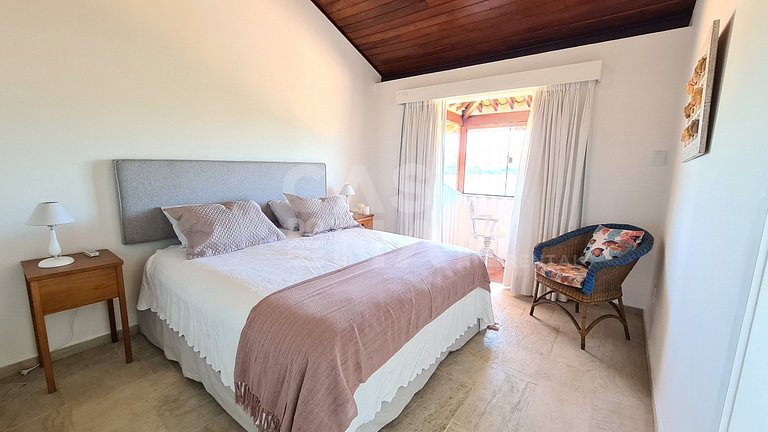 Uma casa maravilhosa e com a vista mais incrível na praia da