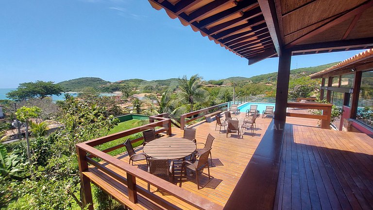 A wonderful house with the most amazing view on horseshoe be