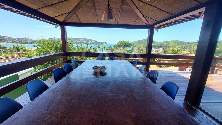 A wonderful house with the most amazing view on horseshoe be
