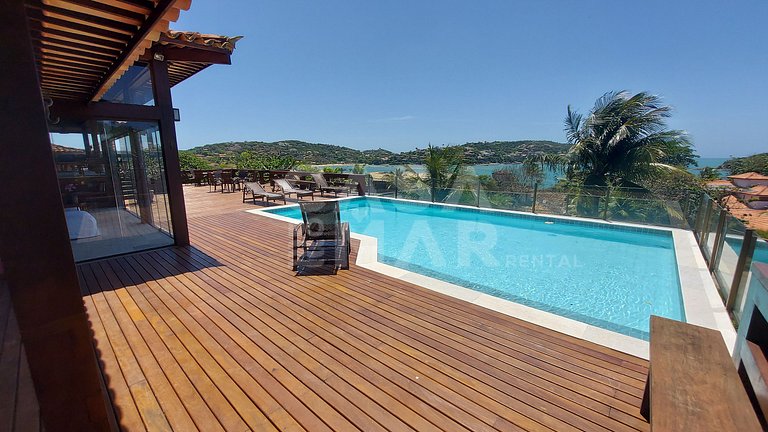 A wonderful house with the most amazing view on horseshoe be