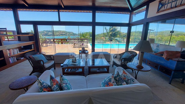 A wonderful house with the most amazing view on horseshoe be