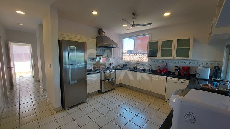 A wonderful house with the most amazing view on horseshoe be
