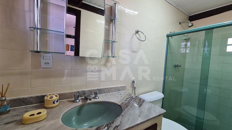 House in condominium with private pool, 50 meters from mangu