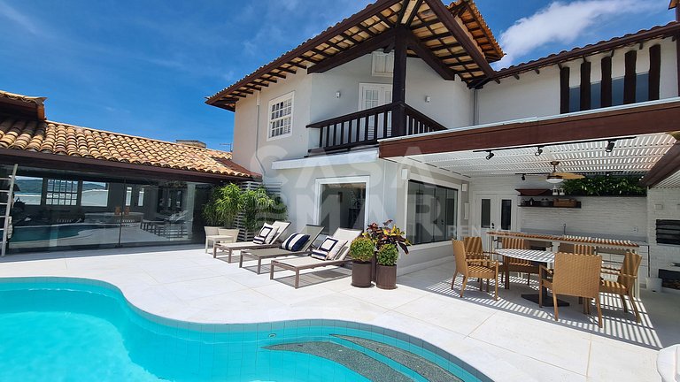 Búzios, piscina, churrasqueira, condomínio, frente mar
