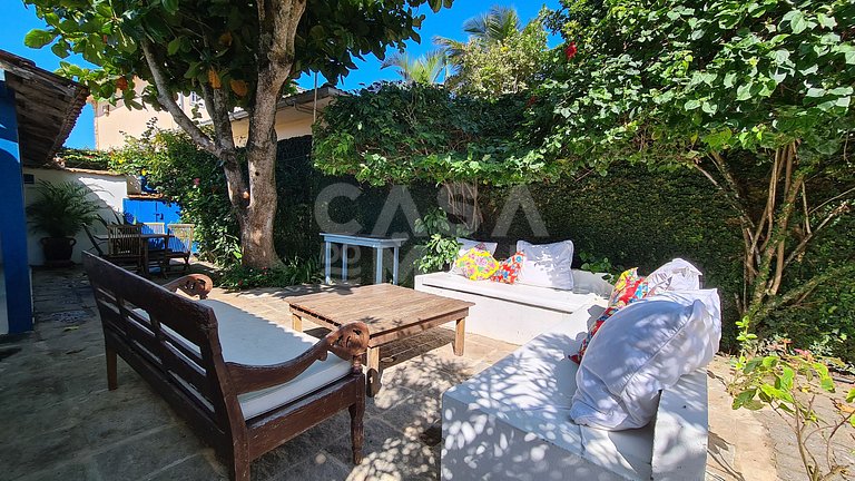 Beautiful fisherman style house, standing on the sand on the