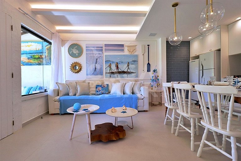 Beautiful House with Four Bedrooms in João Fernandes